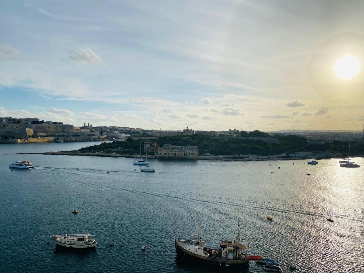 Sliema Seaview & Seafront- Apt 9, 49 Tigne Point Mansions Eksteriør billede