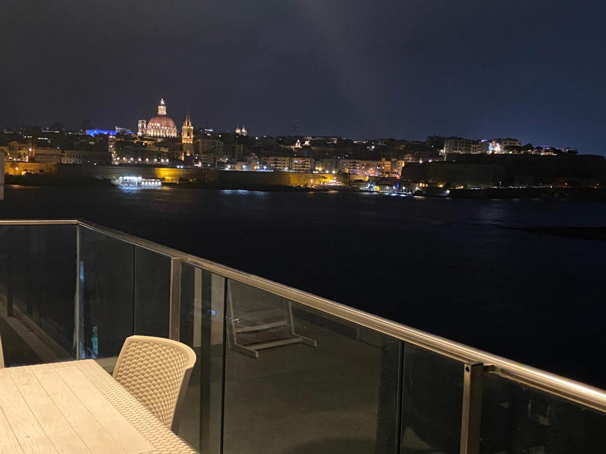 Sliema Seaview & Seafront- Apt 9, 49 Tigne Point Mansions Eksteriør billede