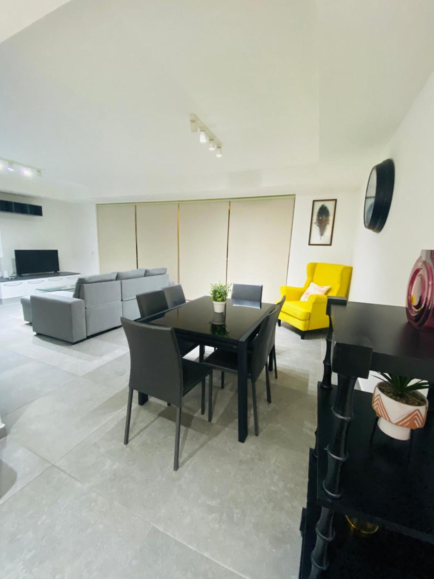 Sliema Seaview & Seafront- Apt 9, 49 Tigne Point Mansions Eksteriør billede