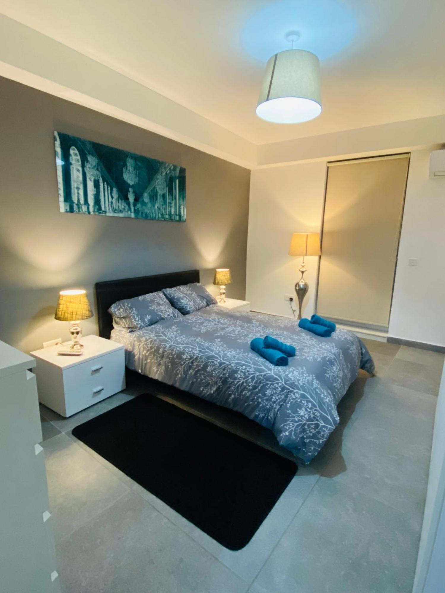Sliema Seaview & Seafront- Apt 9, 49 Tigne Point Mansions Eksteriør billede
